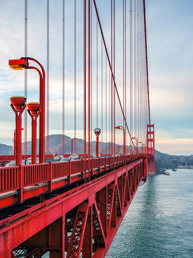 Journey across one of the world’s most famous bridges © Easyturn / Getty Images