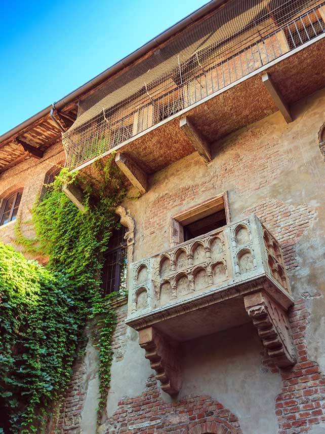 Juliet’s balcony in Verona. ©druvo.