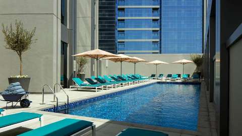 Accommodation - Rove Dubai Marina - Pool view - Dubai