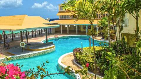 Accommodation - Barbados Beach Club - Pool view - Barbados