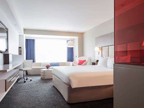 Accommodation - Novotel Montréal Centre - Guest room - Montreal