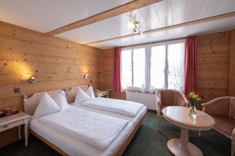 Accommodation - Hotel Chalet Swiss - Guest room - INTERLAKEN