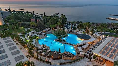 Accommodation - Mediterranean Beach - Pool view - Limassol