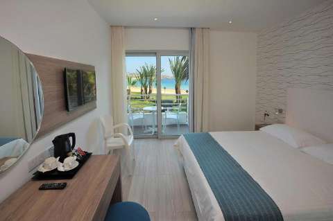 Accommodation - Okeanos Beach Boutique Hotel - Guest room - AYIA NAPA