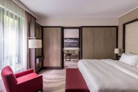 Accommodation - Munich Airport Marriott Hotel - Guest room - Freising