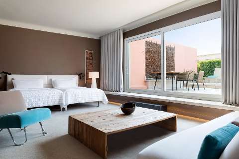 Accommodation - Le Meridien Barcelona - Guest room - BARCELONA