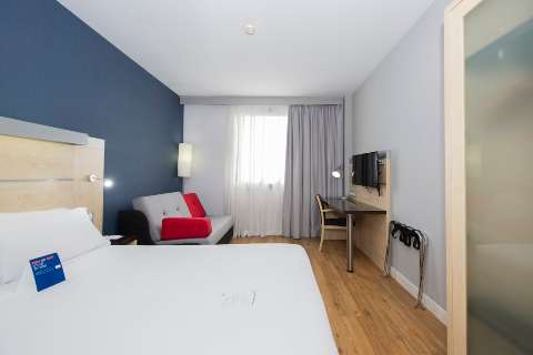 Acomodação - Holiday Inn Express BARCELONA - BAIRRO 22@ - Quarto de hóspedes - Barcelona