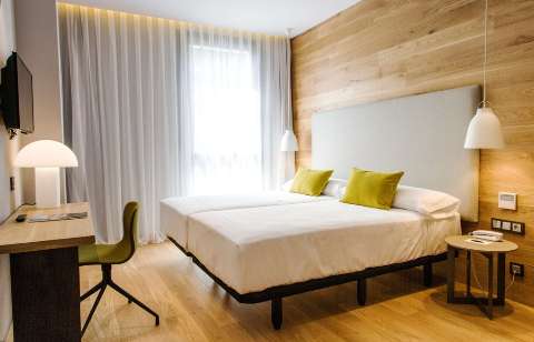 Accommodation - Zenit San Sebastian - Guest room - DONOSTI SAN SEBASTIAN