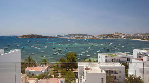Acomodação - Ocean Drive Talamanca - Vista para o exterior - Ibiza