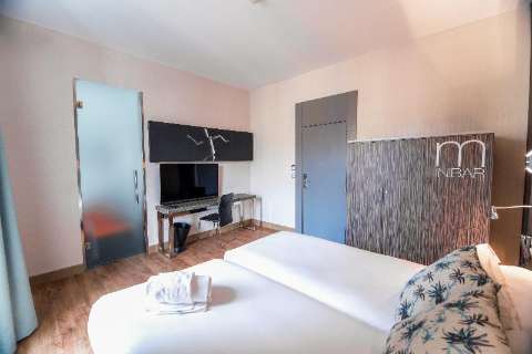 Accommodation - Petit Palace Santa Cruz - Guest room - SEVILLA