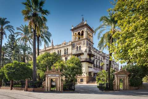 Acomodação - Hotel Alfonso XIII a Luxury Collection Hotel Seville - Vista para o exterior - Seville