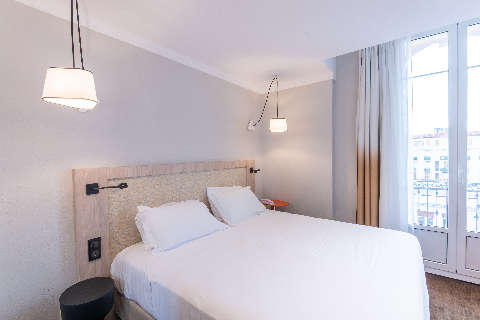Accommodation - Vendome Hotel - Miscellaneous - Nice