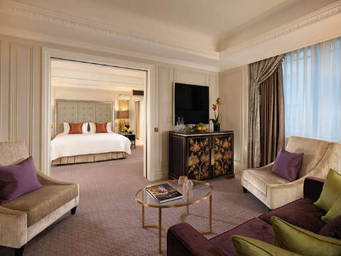 Accommodation - The Dorchester - Guest room - London