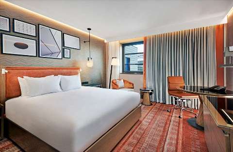 Accommodation - Hilton London Tower Bridge - Guest room - London