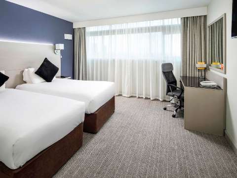 Accommodation - Mercure Manchester Piccadilly Hotel - Guest room - MANCHESTER