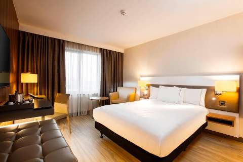 Accommodation - AC Hotel Manchester Salford Quays - Guest room - Manchester