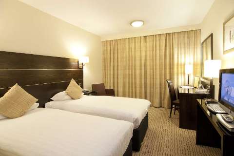 Accommodation - DoubleTree by Hilton London Heathrow Airport - Guest room - Hounslow Cranford
