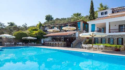 Accommodation - Aegean Suites - Pool view - Skiathos