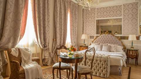 Accommodation - Grand Hotel Majestic Già Baglioni - Guest room - Bologna
