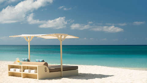 Accommodation - The Ritz-Carlton, Grand Cayman - Beach - Grand Cayman