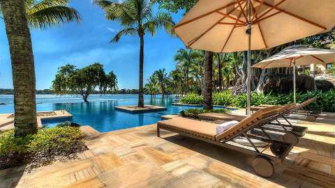 Accommodation - The Westin Turtle Bay Resort & Spa - Pool view - Mauritius
