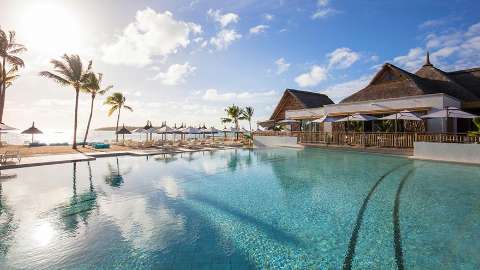 Accommodation - Preskil Island Resort Mauritius - Pool view - Mauritius