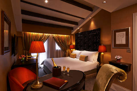 Accommodation - The Scarlet - Guest room - Singapore