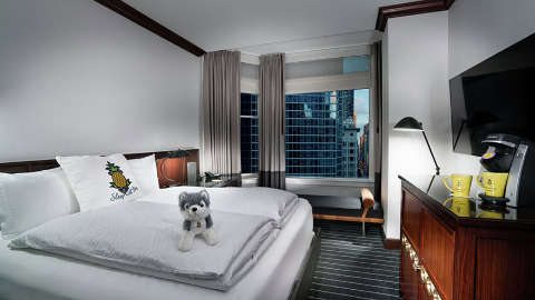 Accommodation - Staypineapple, An Iconic Hotel, The Loop Chicago - Guest room - CHICAGO