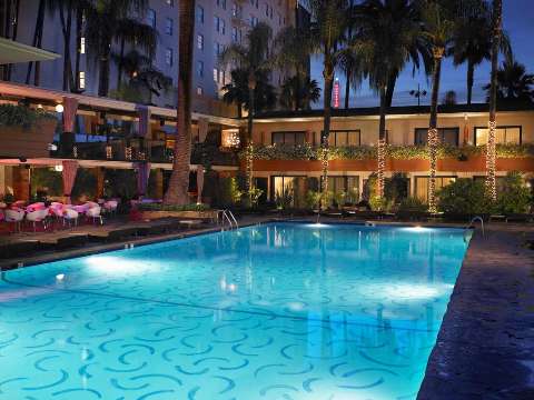 Accommodation - The Hollywood Roosevelt - Pool view - Los Angeles