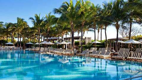 Accommodation - W South Beach - Pool view - Miami