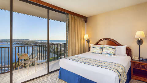 Accommodation - Catamaran Resort  - San Diego