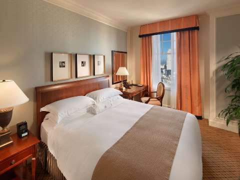 Accommodation - InterContinental Hotels MARK HOPKINS SAN FRANCISCO - Guest room - San Francisco
