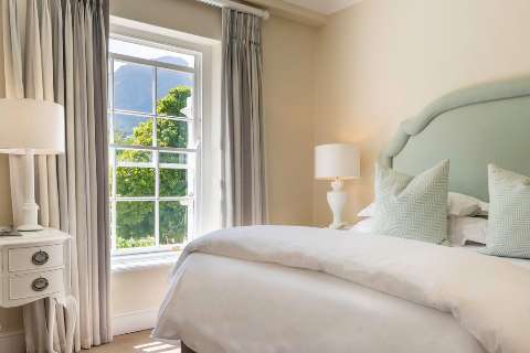 Accommodation - The Cellars-Hohenort - Guest room - CONSTANTIA, CAPE TOWN