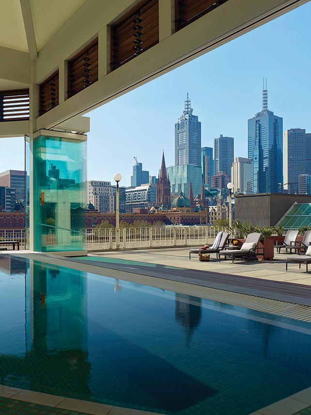 Jacuzzi, The Langham Melbourne. © Langham Hotels International Limited.