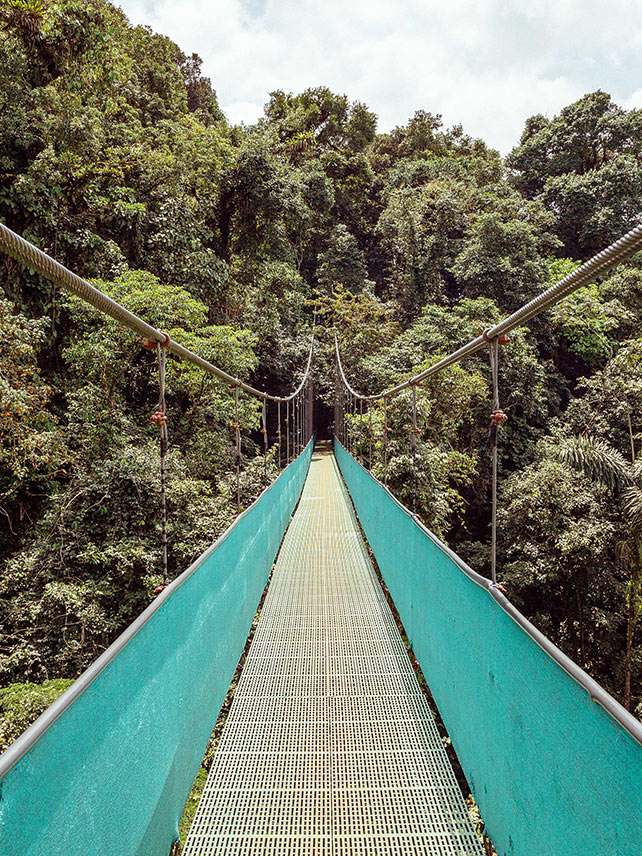 Faça uma viagem ao desconhecido na Costa Rica © Ben Roberts para a High Life