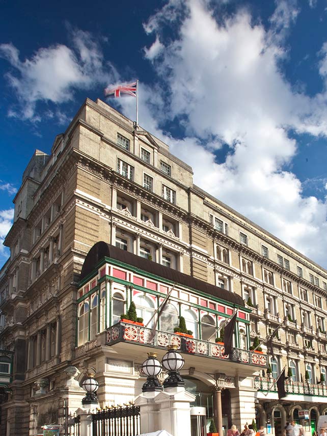 Fassade des Amba Hotel Charing Cross. © GLH Hotels Management (UK) Limited.