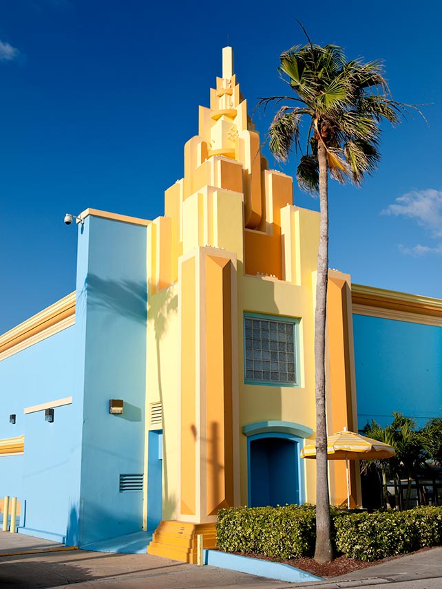 The rainbow-hued Art Deco houses in Miami are as photogenic as they are famous © Getty.