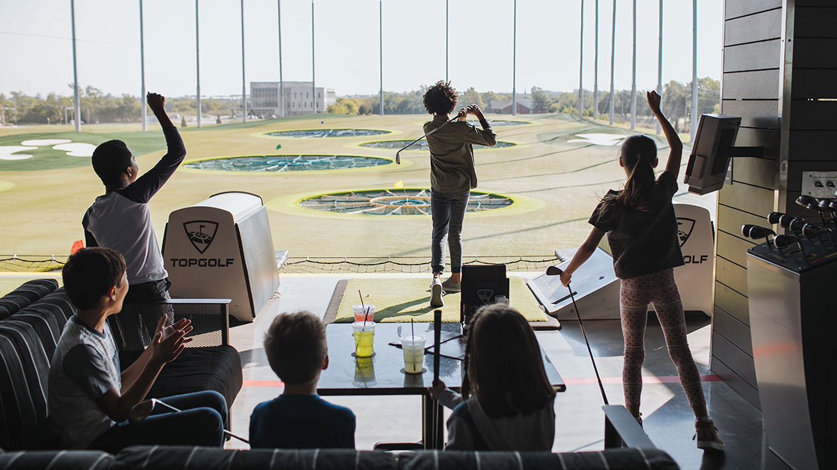For a fun night out, try your hand at Nashville’s latest sporting craze, Topgolf.