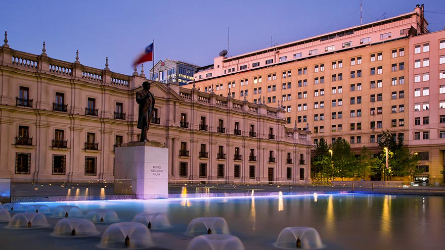Visit La Moneda Palace, the seat of the Chilean Government © Artie Ng/Getty Images
