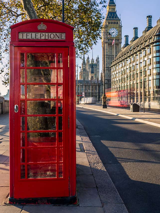 London Phone booth and the Houses of Parliament