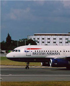 British Airways Airbus A319 G-EUOI.