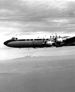 BOAC Douglas DC-7C G-AOIE.