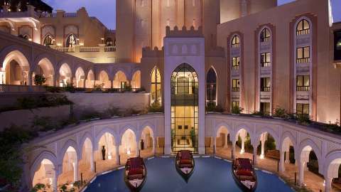 La Qaryat Al Beri, Abu Dhabi