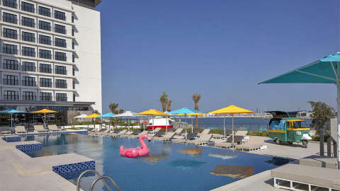 Accommodation - Rove La Mer Beach - Pool view - Dubai
