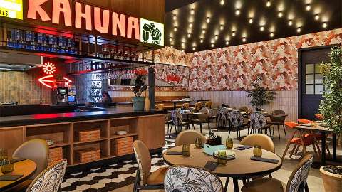 Accommodation - Lapita, Dubai Parks & Resorts Autograph Collection - Restaurant