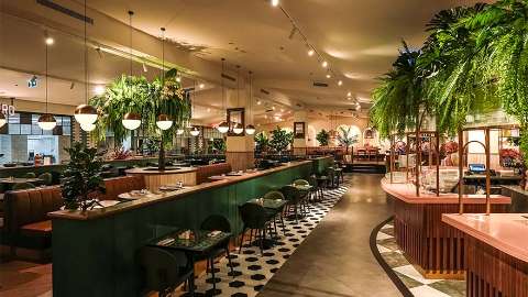 Accommodation - Lapita, Dubai Parks & Resorts Autograph Collection - Restaurant