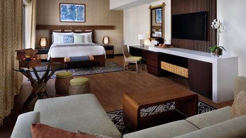 Accommodation - Lapita, Dubai Parks & Resorts Autograph Collection - Suite