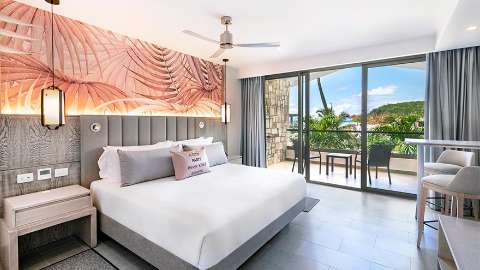 Accommodation - Royalton CHIC Antigua - Guest room