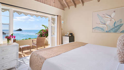 Guest room