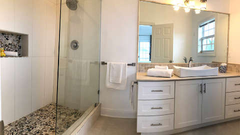 Accommodation - Colibri Court - Guest room